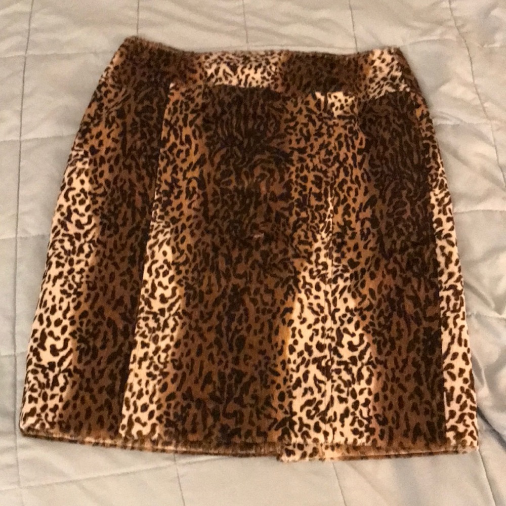 NWT Saks Fifth Ave skirt